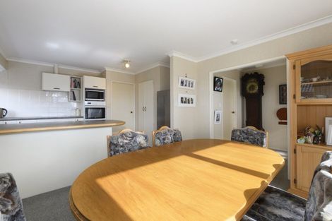 Photo of property in 60 Waratah Street, Matua, Tauranga, 3110