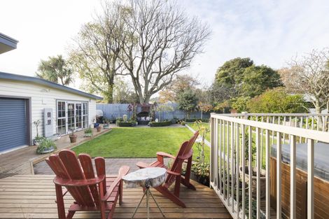 Photo of property in 21 Alan Street, Palmerston North, 4414