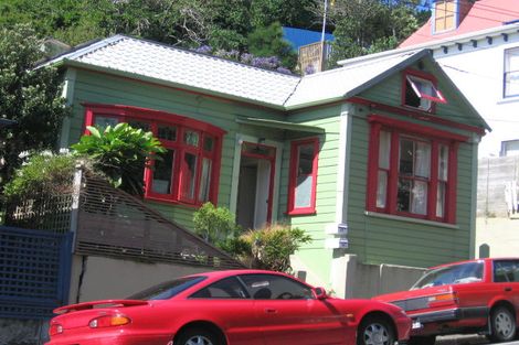 Photo of property in 75 Majoribanks Street, Mount Victoria, Wellington, 6011