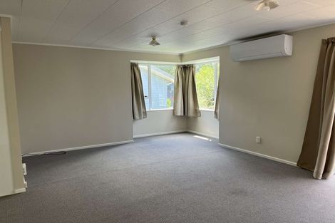 Photo of property in 29a Carillon Place, Massey, Auckland, 0614