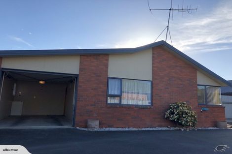 Photo of property in 76 Bainfield Road, Waikiwi, Invercargill, 9810