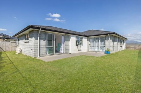 Photo of property in 16 Stingray Drive, Omokoroa, 3114