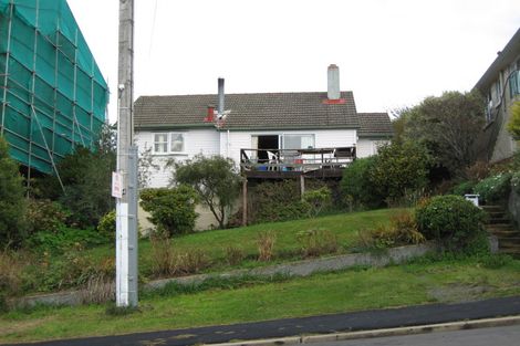 Photo of property in 39 Earls Road, Saint Clair, Dunedin, 9012