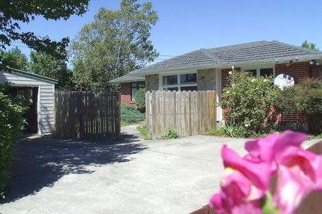 Photo of property in 9 Delph Street Avonhead Christchurch City