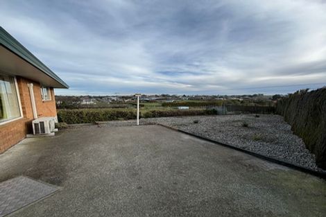 Photo of property in 24 Ellesmere Place, Oceanview, Timaru, 7910