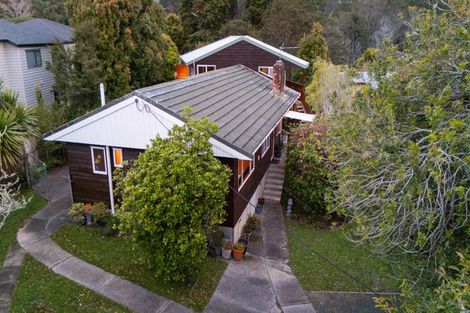 Photo of property in 24 Kaurilands Road, Titirangi, Auckland, 0604