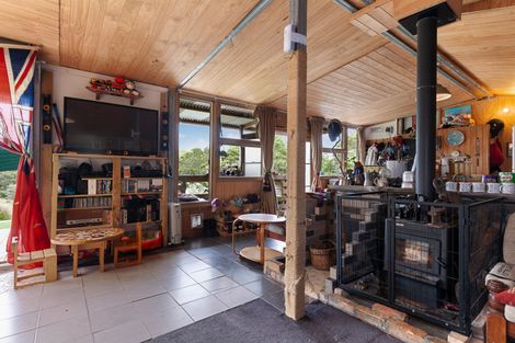 Photo of property in 958 Whangaripo Valley Road, Whangaripo, Wellsford, 0972