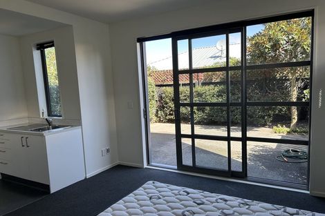 Photo of property in 484b Armagh Street, Linwood, Christchurch, 8011