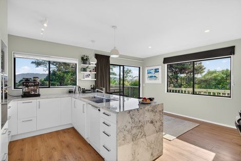 Photo of property in 16 Greenview Drive, Mangawhai Heads, Mangawhai, 0505
