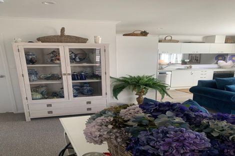 Photo of property in 12 Lance Way, Papamoa, 3118