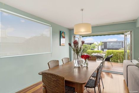 Photo of property in 2 Weona Place, Westmere, Auckland, 1022