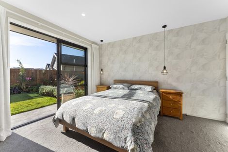 Photo of property in 2 Claremont Crescent, Amberley, 7410