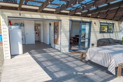 Photo of property in 38 Taipa View Road, Taipa, 0483