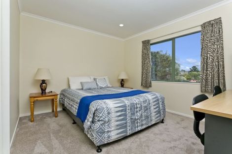 Photo of property in 50 Black Teal Close, Unsworth Heights, Auckland, 0632