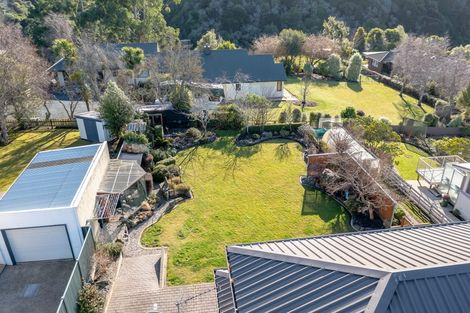 Photo of property in 27 Martin Road, Fairfield, Dunedin, 9018