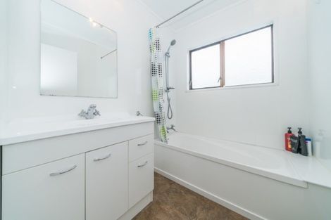 Photo of property in 8a Rata Street, Maeroa, Hamilton, 3200