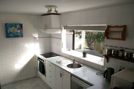 Photo of property in 12 Janese Place, Weymouth, Auckland, 2103