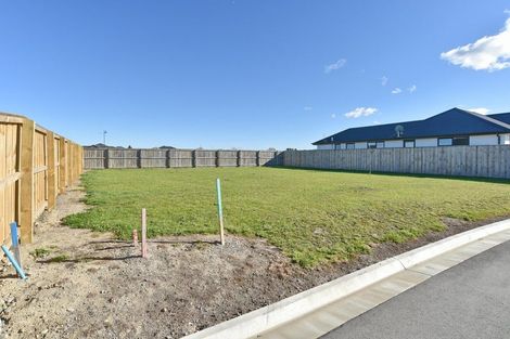 Photo of property in 1 Livingstone Place, Rangiora, 7400