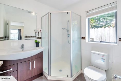 Photo of property in 9 Maadi Place, Papakura, 2110