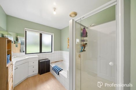 Photo of property in 136 Plateau Road, Te Marua, Upper Hutt, 5018