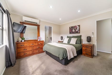 Photo of property in 28 Tararua Street, Trentham, Upper Hutt, 5018