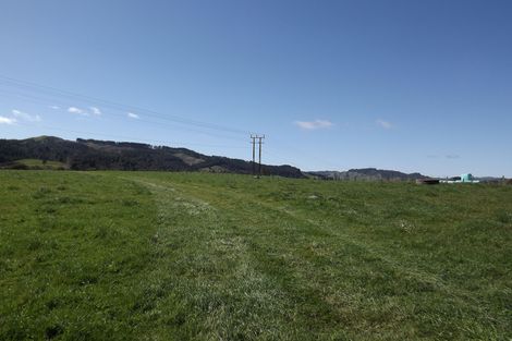 Photo of property in 9 Mangakino Road, Raglan, 3295