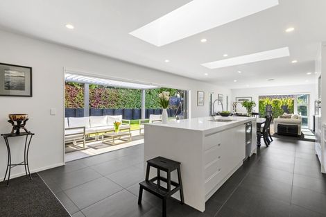 Photo of property in 5 Neill Boak Place, Beachlands, Auckland, 2018