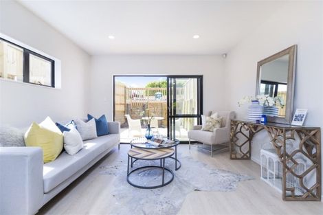 Photo of property in 34b Rodney Street, Howick, Auckland, 2014