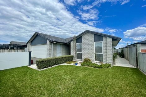 Photo of property in 7 Hiria Crescent, Papamoa Beach, Papamoa, 3118