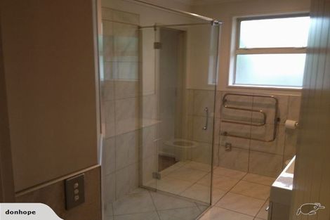 Photo of property in 3/220 Avonhead Road, Avonhead, Christchurch, 8042