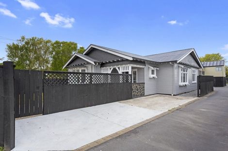 Photo of property in 1/19 Hills Road, Edgeware, Christchurch, 8013