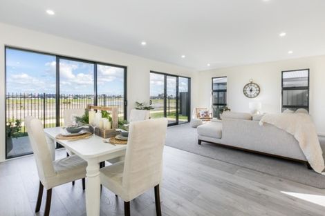 Photo of property in 11 Hurunui Drive, Te Awa, Napier, 4110