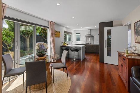 Photo of property in 55 Springfield Road, St Albans, Christchurch, 8014