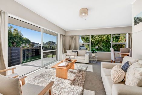 Photo of property in 53 Marellen Drive, Red Beach, 0932