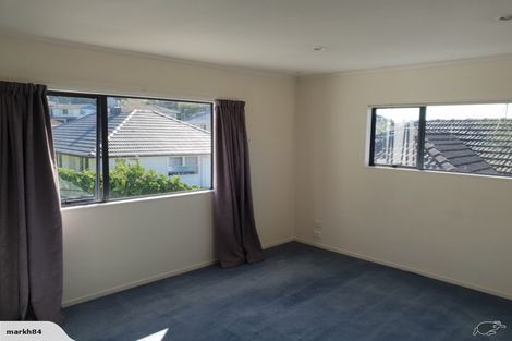 Photo of property in 2/26 Blenheim Street, Glenfield, Auckland, 0629