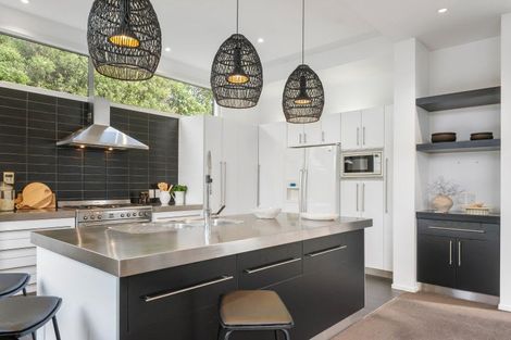 Photo of property in 1/5 Whareora Terrace, Cashmere, Christchurch, 8022