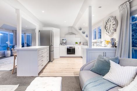 Photo of property in 38 Whanake Street, Titahi Bay, Porirua, 5022