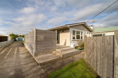 Photo of property in 8 Morrissey Street, Hawera, 4610