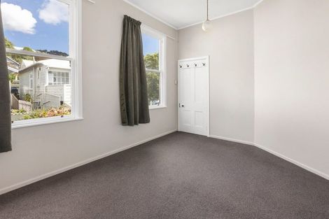 Photo of property in 35 Colombo Street, Newtown, Wellington, 6021
