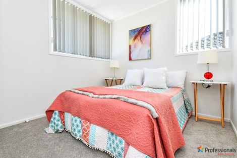 Photo of property in 1/2 Kent Road, Manurewa, Auckland, 2102