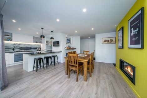 Photo of property in 54 Sherwin Avenue, Albert Town, Wanaka, 9305