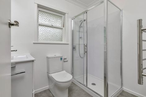 Photo of property in 5/19 Lake Pupuke Drive, Takapuna, Auckland, 0622