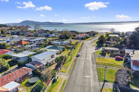 Photo of property in 68b Robinson Avenue, Holdens Bay, Rotorua, 3010