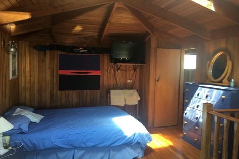 Photo of property in 2 Rama Crescent, Khandallah, Wellington, 6035