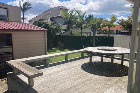 Photo of property in 15 Hattaway Avenue, Bucklands Beach, Auckland, 2012