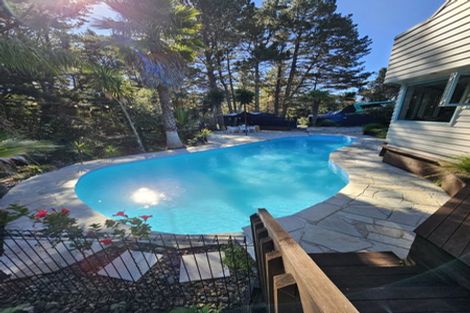 Photo of property in 80 Scott Road, Stanmore Bay, Whangaparaoa, 0932
