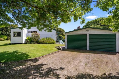 Photo of property in 63 Kaipikari Road Upper, Urenui, 4375