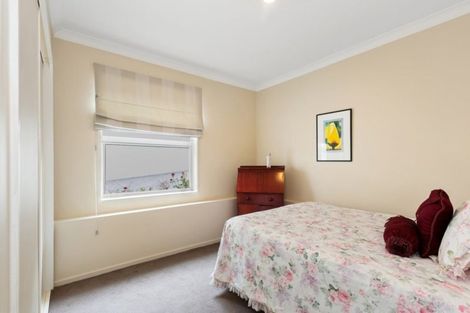 Photo of property in 6 Redcliffs View Lane, Redcliffs, Christchurch, 8081