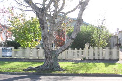 Photo of property in 15 Norton Park Avenue, Fairfield, Lower Hutt, 5011