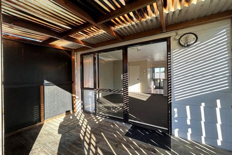 Photo of property in 5 Logan Avenue, Marewa, Napier, 4110